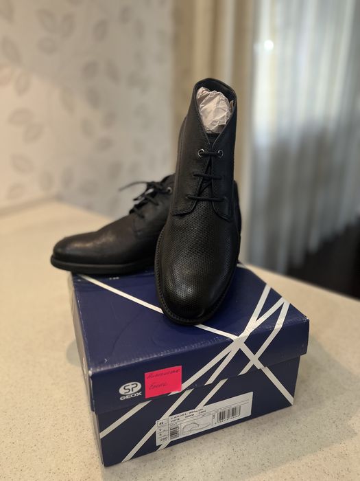 Ботинки Geox , супер ціна