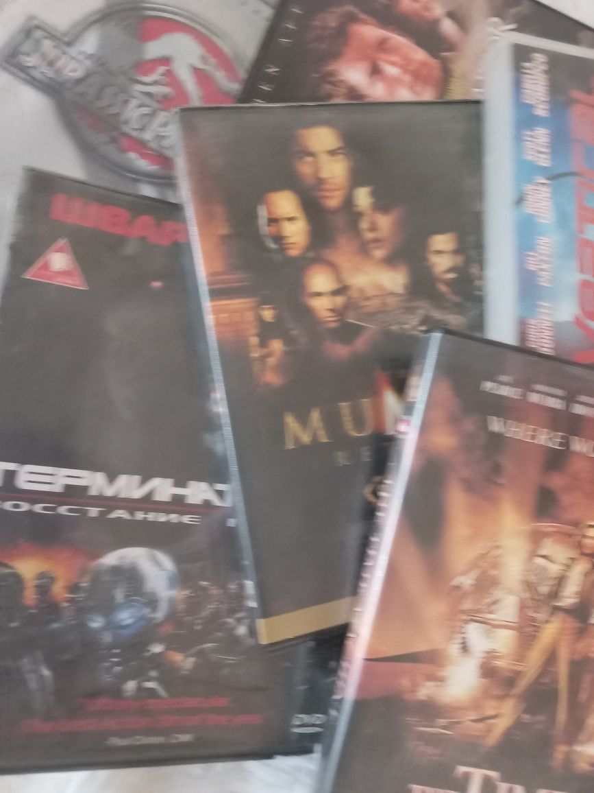 Płyty  DVD 7 sztuk zestaw.