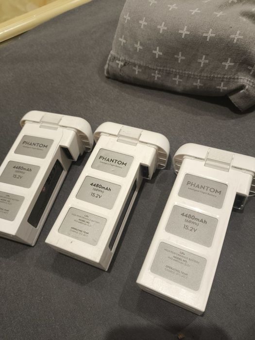 Продам квадрокоптер DJI Phantom 3 standart