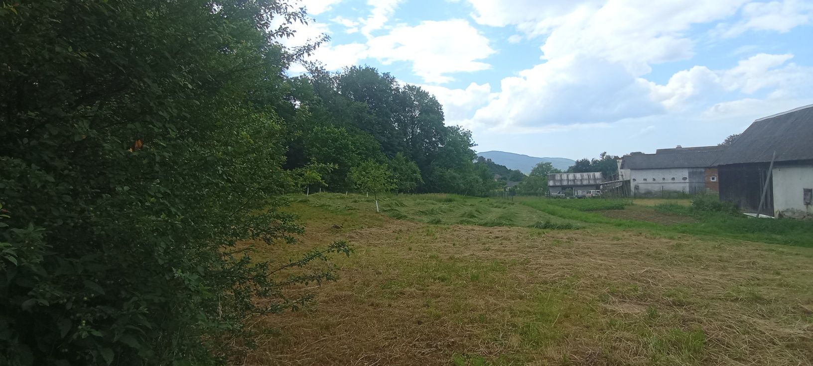 Ціну знижено! Продамо будинок на пагорбах Карпат Голубине