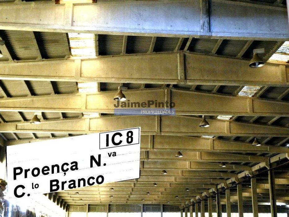 Armazém industrial usado 6.000 m2. Portugal, Castelo Branco, Idanha...