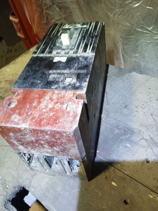 Автомат А3716 ФУЗ на 100 А тепловое реле 115А