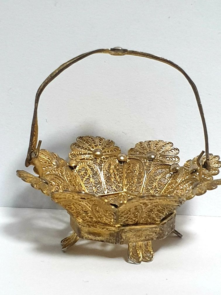 Lindissimo antigo cestinho em prata portuguesa filigrana dourada