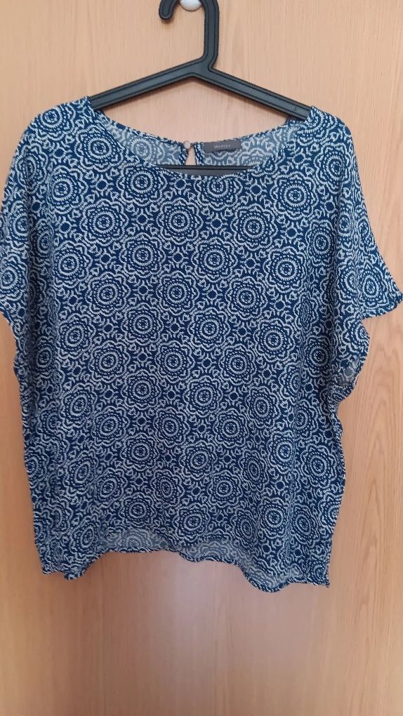 Blusa leve e fluída 48