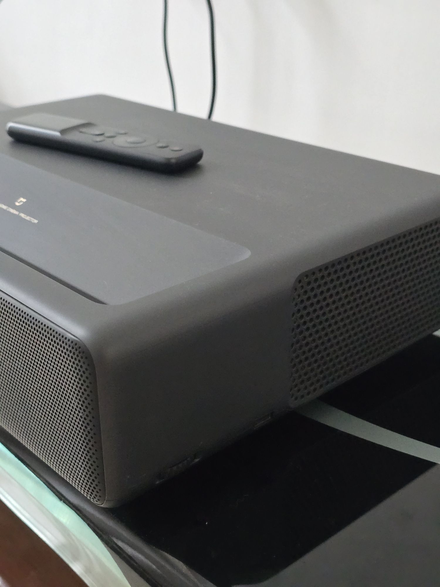 Projektor laserowy Xiaomi 4k 150 cali (laser projector short throw) kr