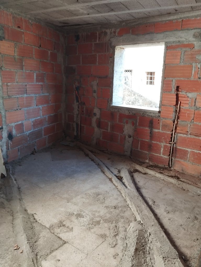 Casa com terreno
