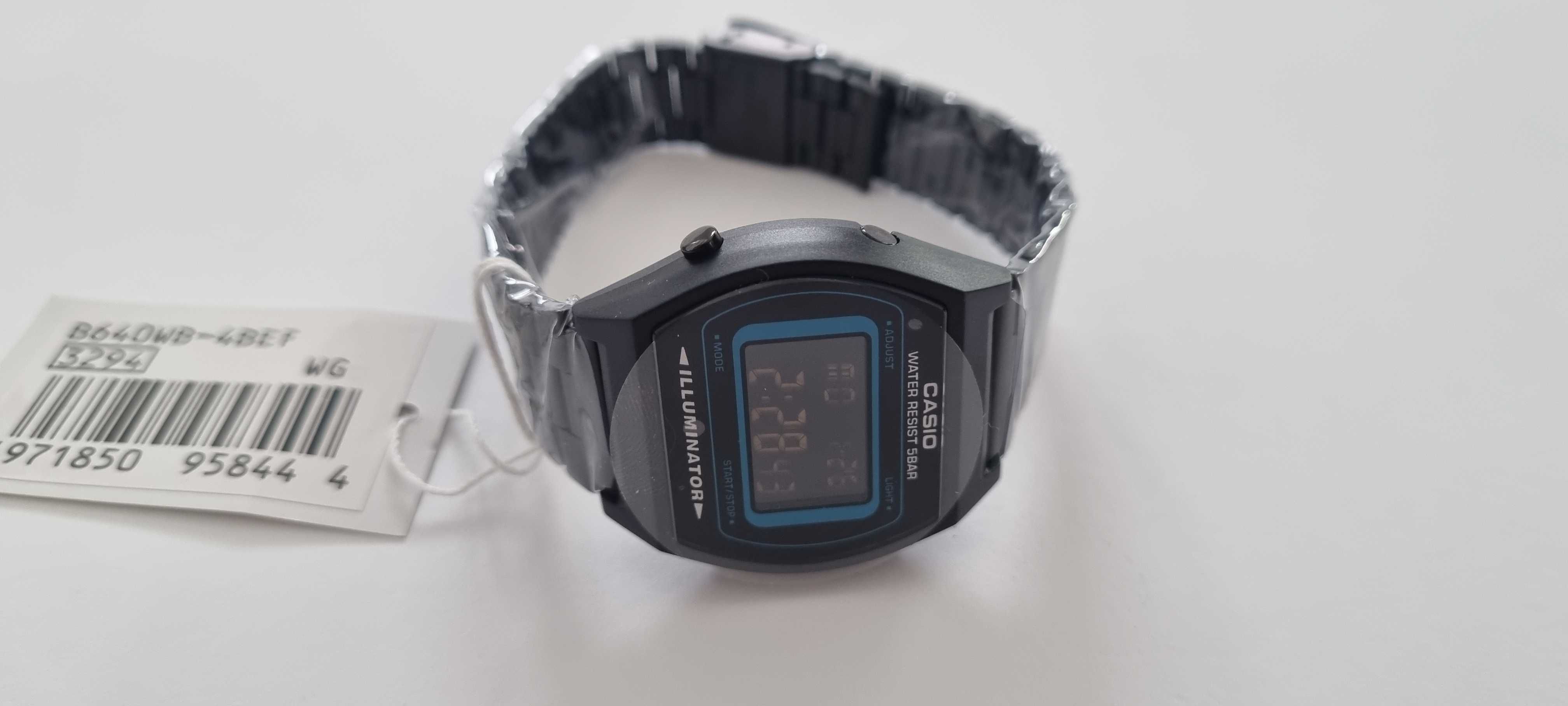 Zegarek Casio Retro B640WB-1BEF BLUE