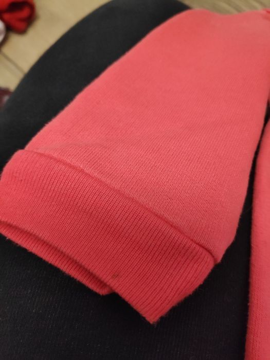 Czerwony sweterek Minnie 74