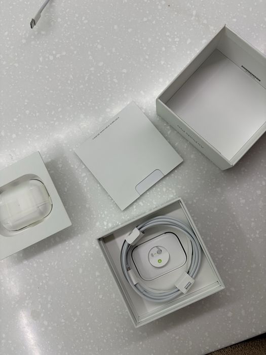 Кейс Airpods pro 2 original