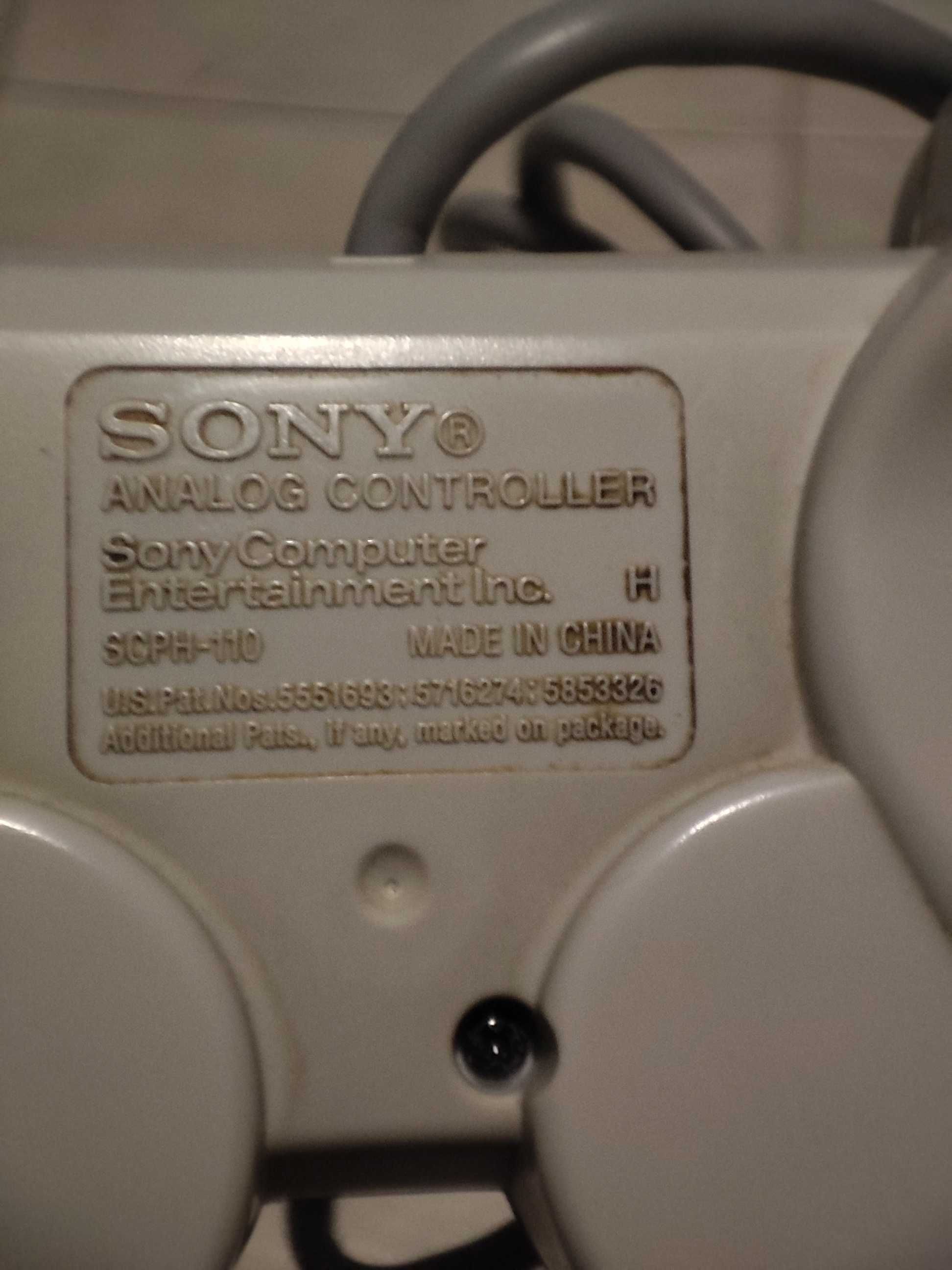 Sony PlayStation, dwa pady SGPH-1200, SGPH-110