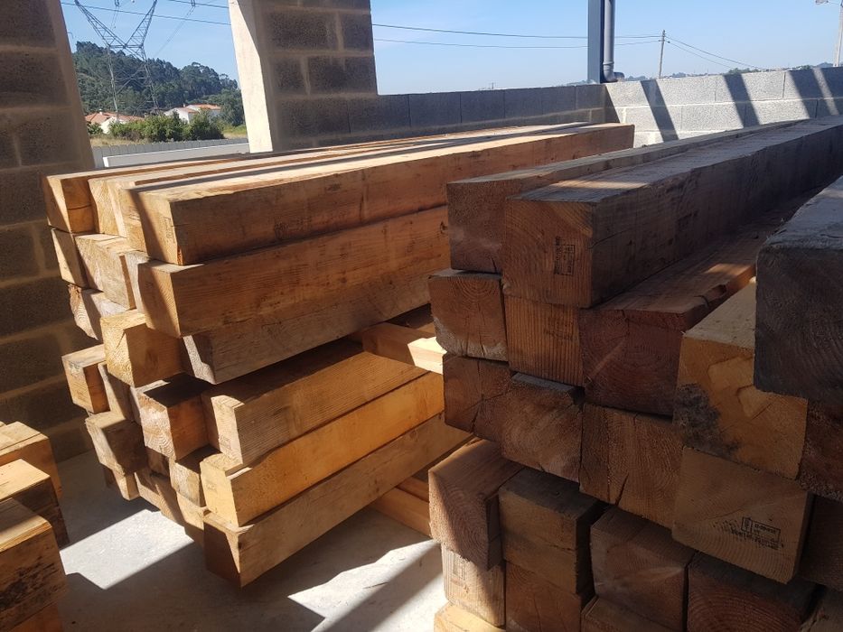 Vigas em casquinha 2.500x18x18 vendo 500euros metro cubico