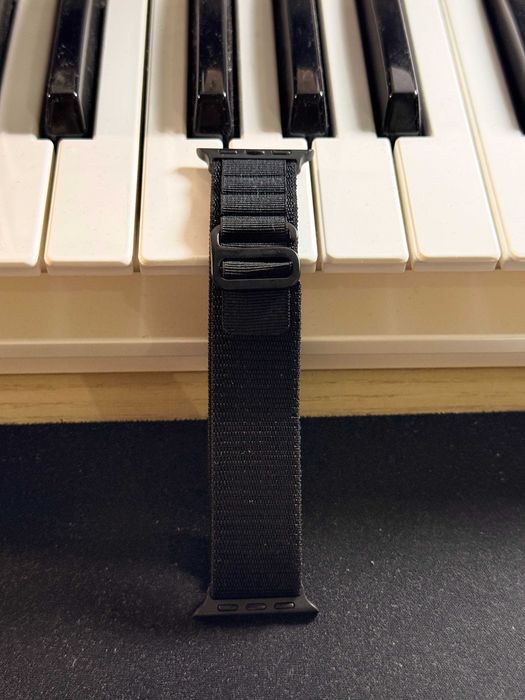 Pulseira Laço Alpino – Apple Watch Ultra 2 & Séries - NOVO