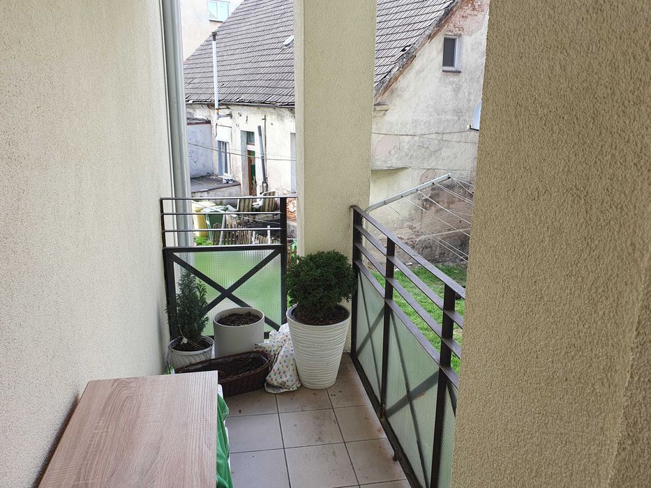 Wynajmę mieszkanie 2 pokoje  + kuchnia łazienka - centrum Trzcianka