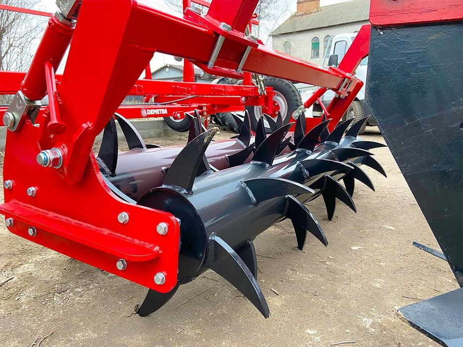 Глубокорыхлитель 2,0 м Чизель 1,5 м 1,8 м  2,5 м Глибокорозпушувач 3 м