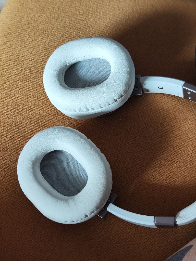 Навушники A4Tech Fstyler FH200U