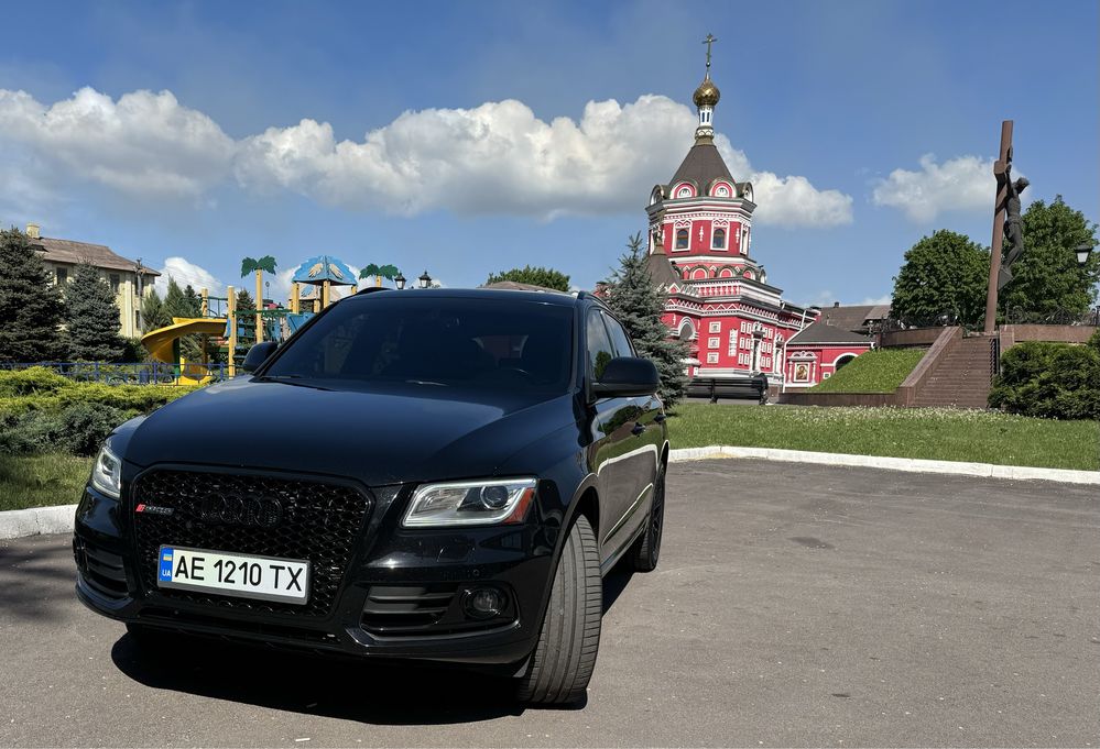 Продам Audi Q5 Typ 8R (FL)