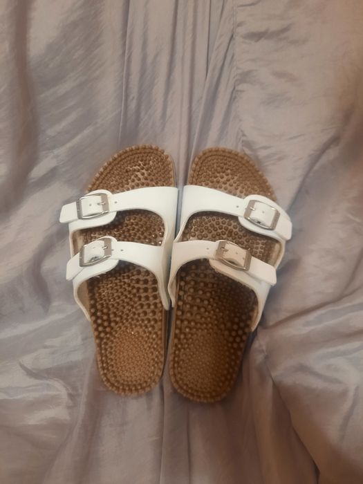 Масажные  шлепанцы