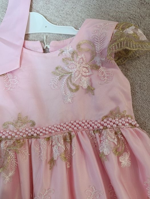 Святкова дитяча сукня