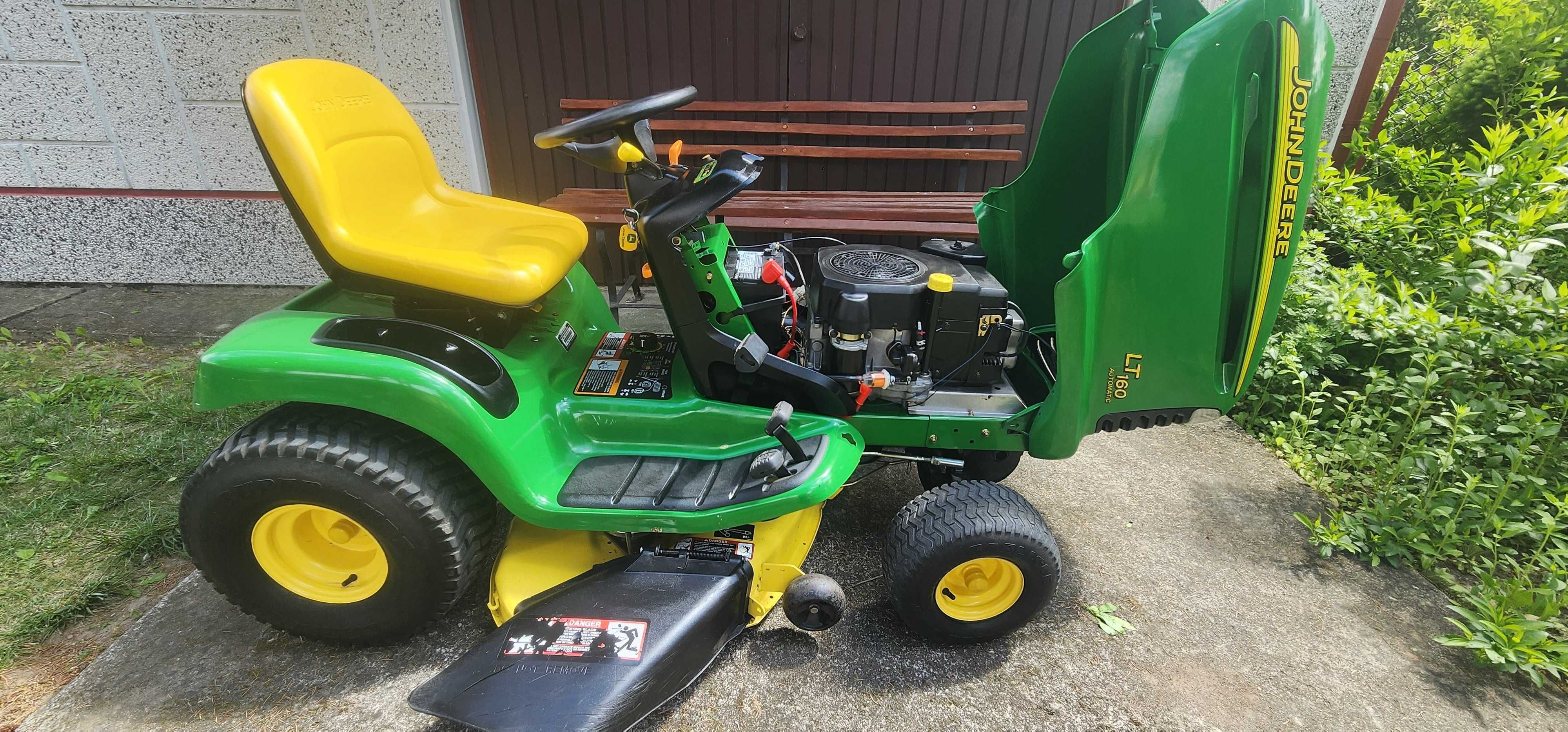 John Deere LT160, 16 KM
