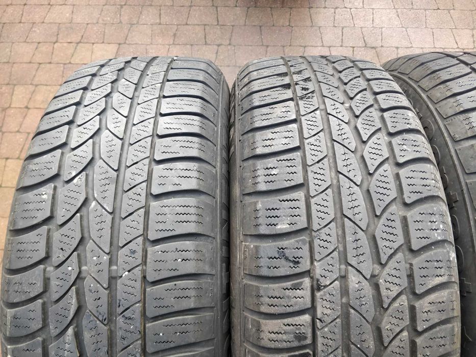 3362. Opony zimowe 215/60/17 Continental 4.5-5.5mm cena za 4szt