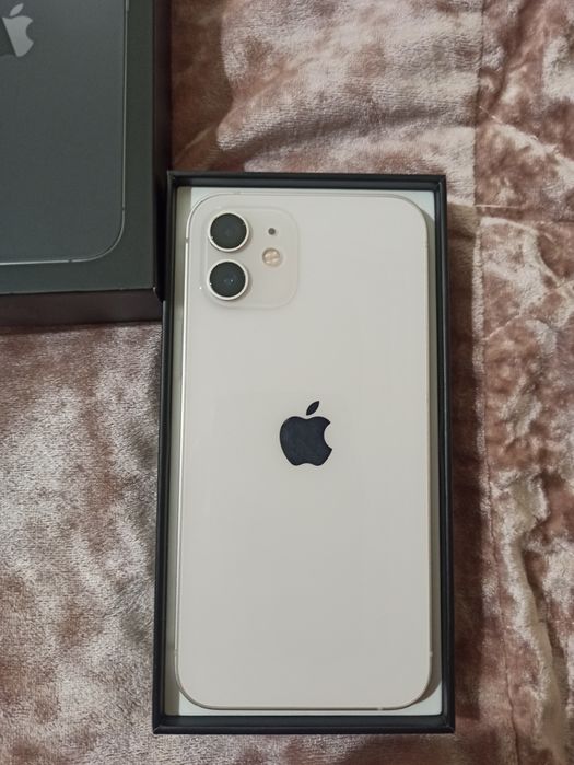 Айфон 12 на 128 гигабайт