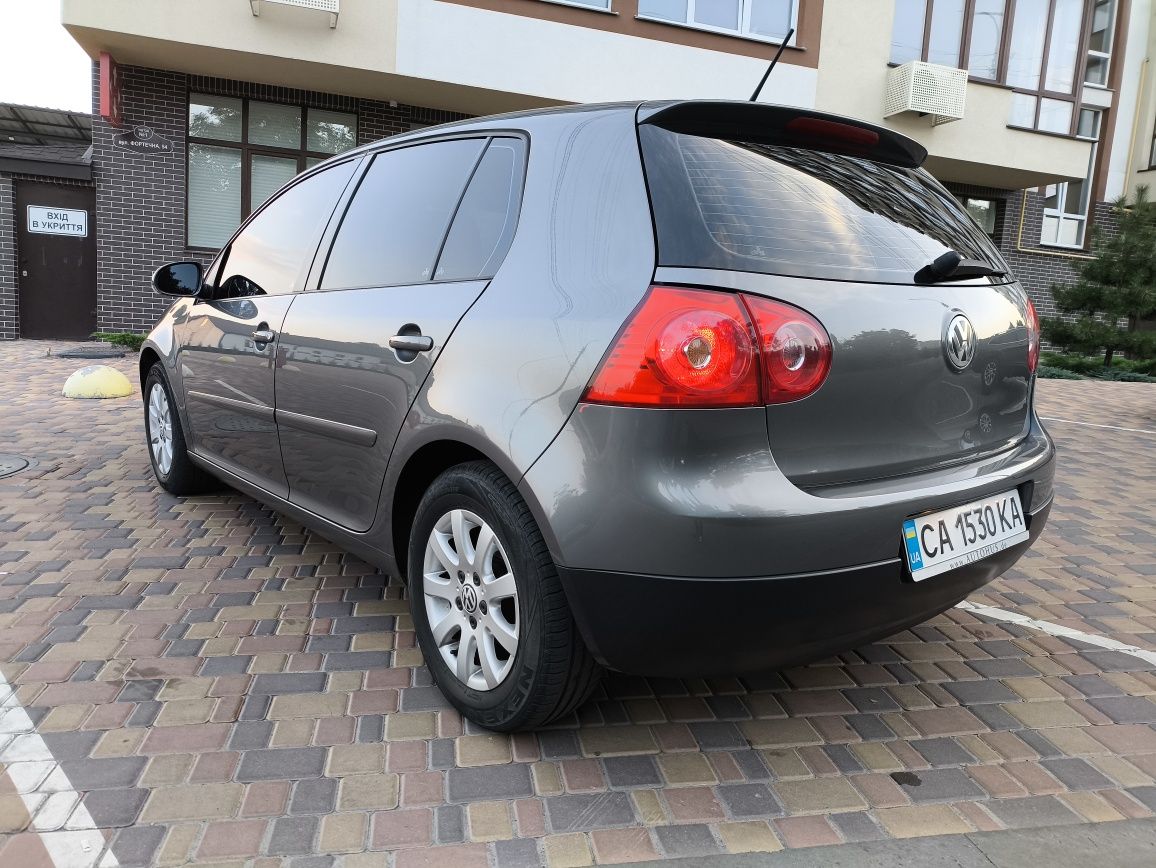 Volkswagen golf 5