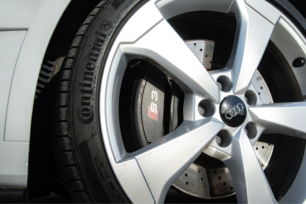 Audi S3 Sportback S-Tronic Quattro / Stage 2 & Backets