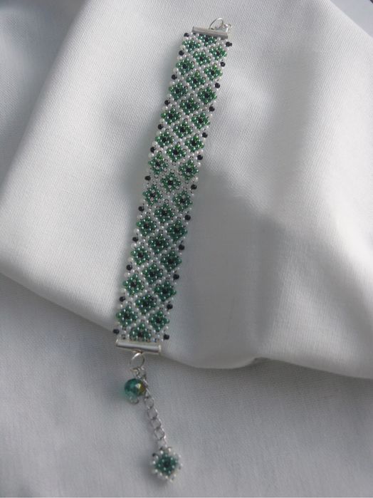 Браслет з чеського бісеру