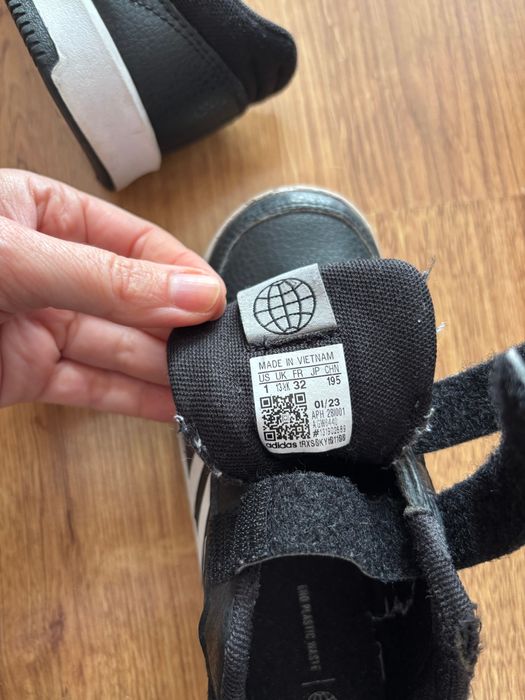 Adidasy r. 32 dla chłopca