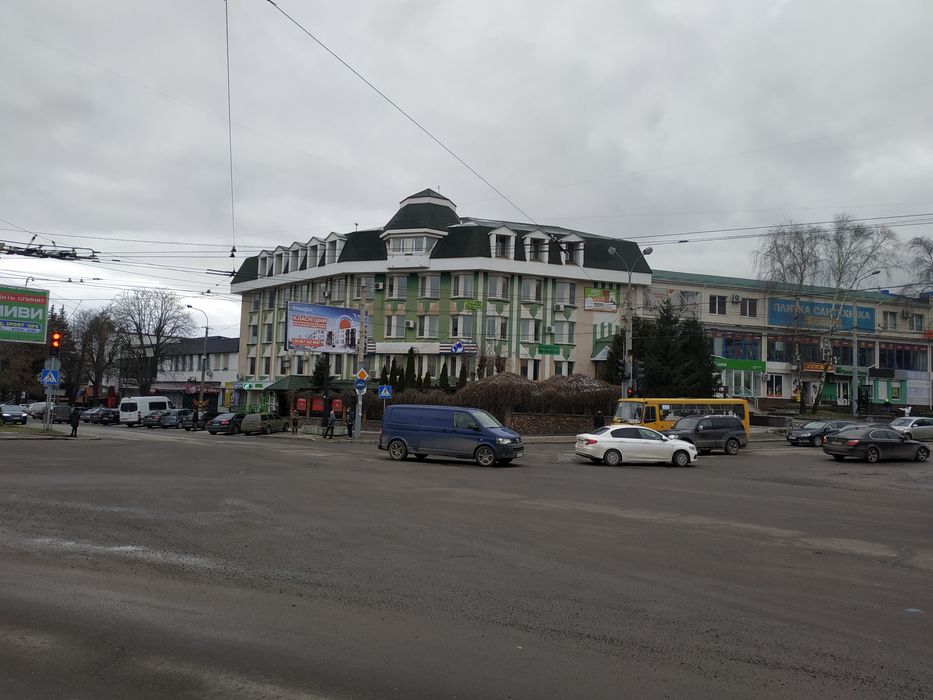 Здам офісне приміщення, район ТЦ "Чайка" (55 м кв )