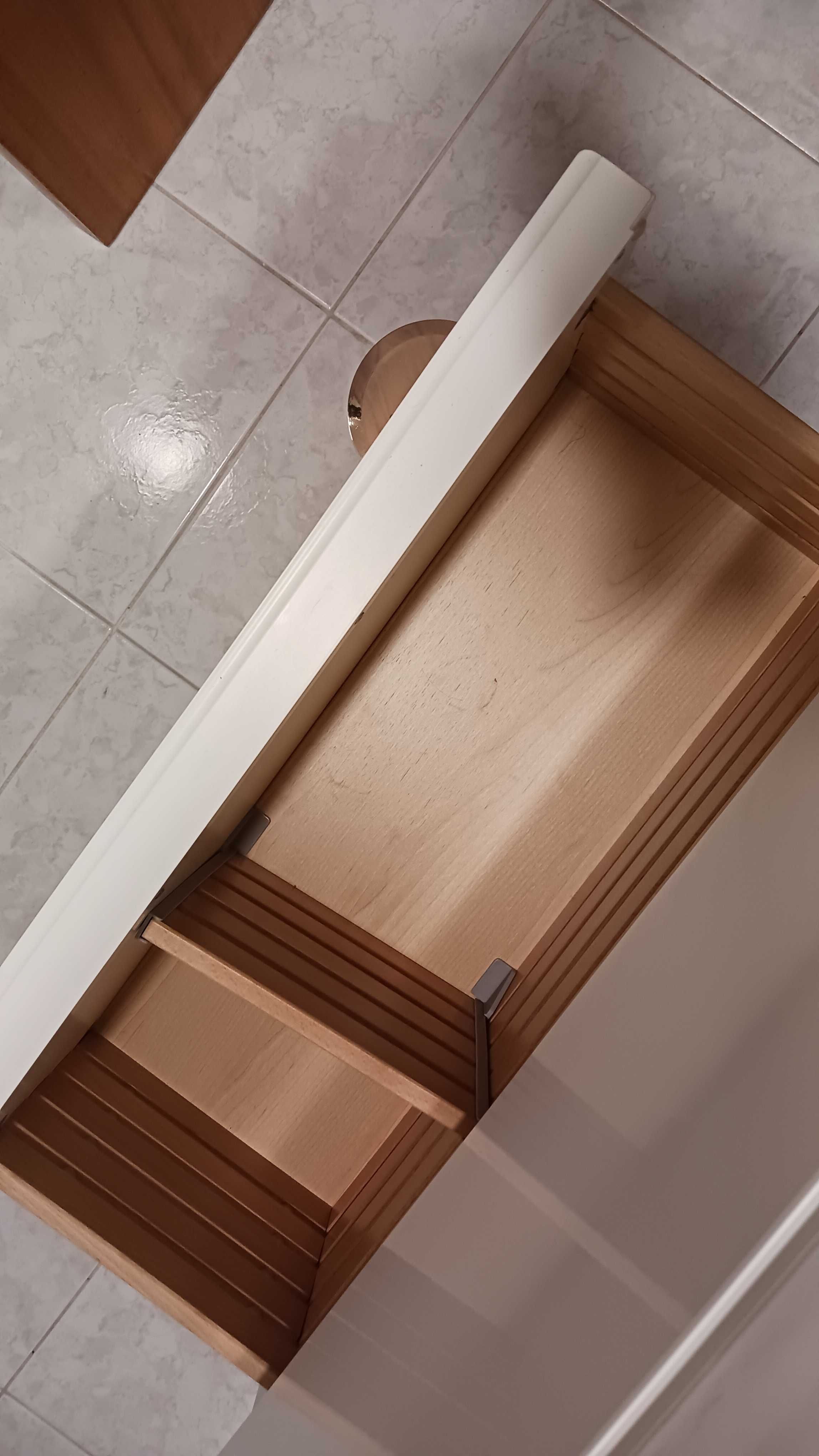 Conjunto Lavatório WC IKEA e Acessórios (Como Novo)