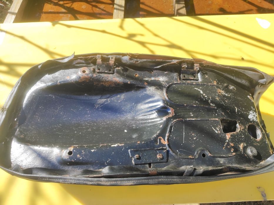 Продам сидіння до CZ