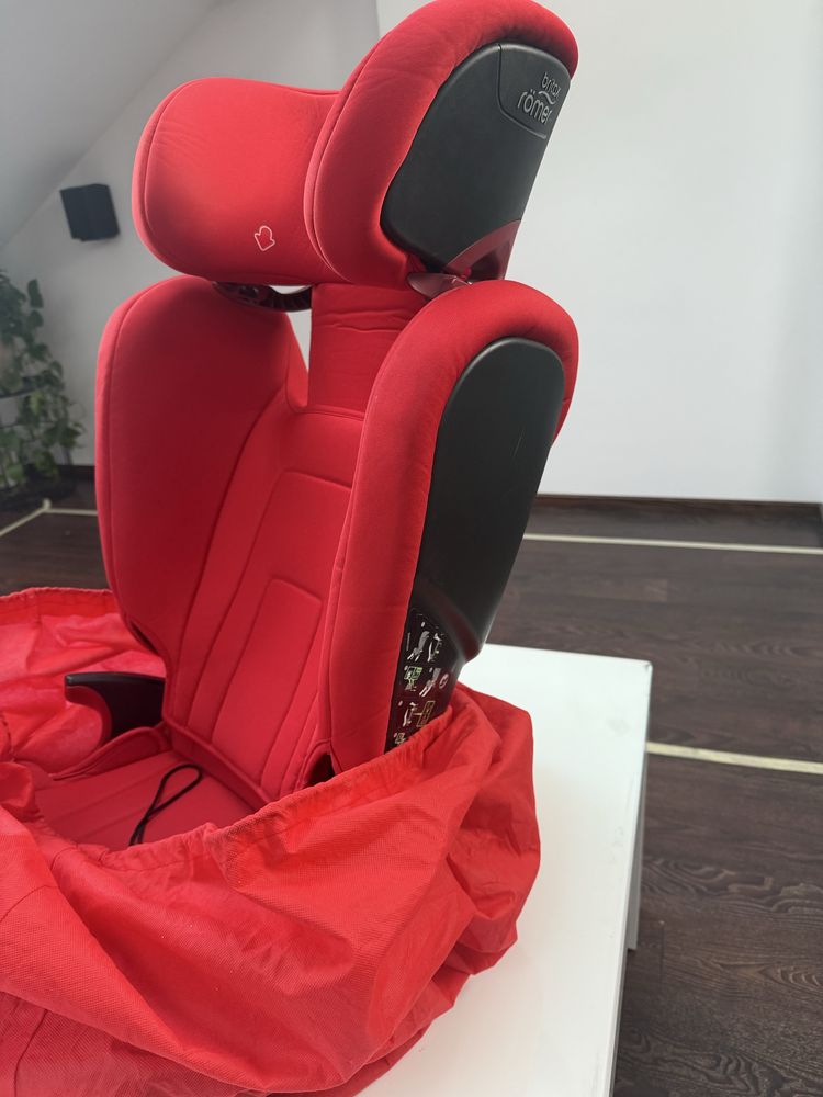 Fotelik samochodowy Britax-Romer Kidfix 2R 15-36 kg