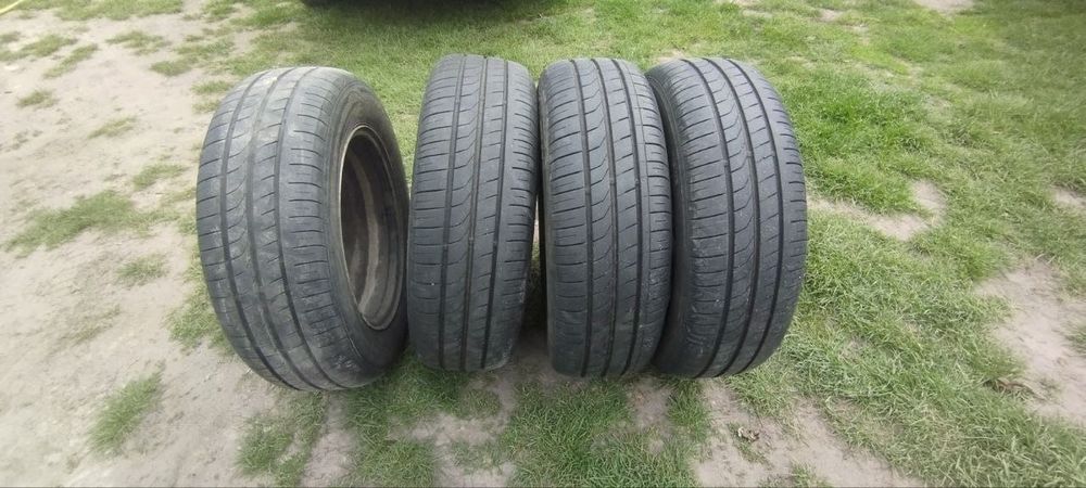 Продам літню резіну r15