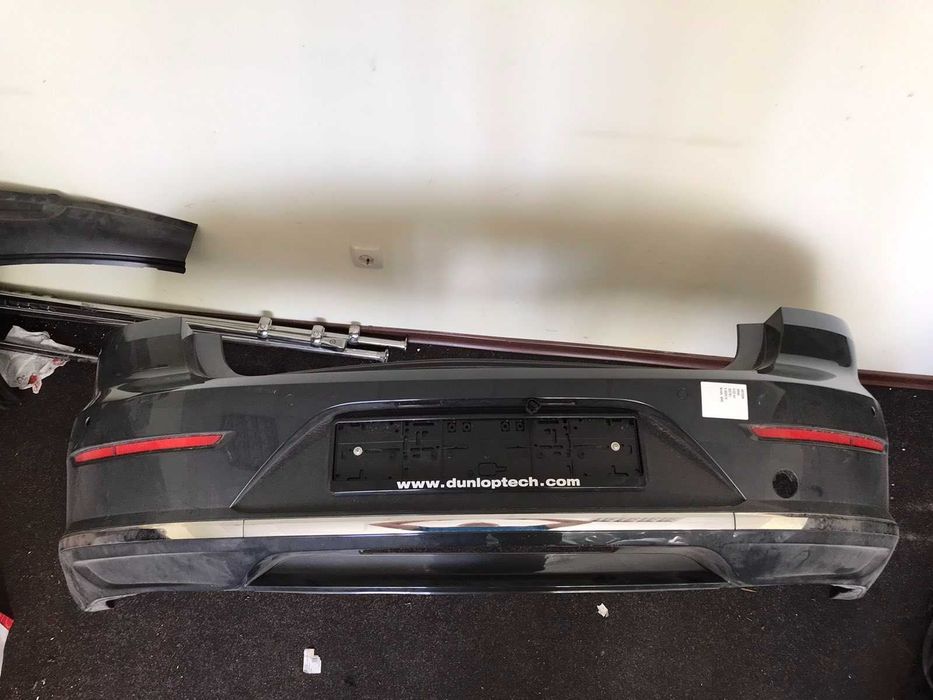 Задний бампер комплектный Цвет LI7F Volkswagen Arteon