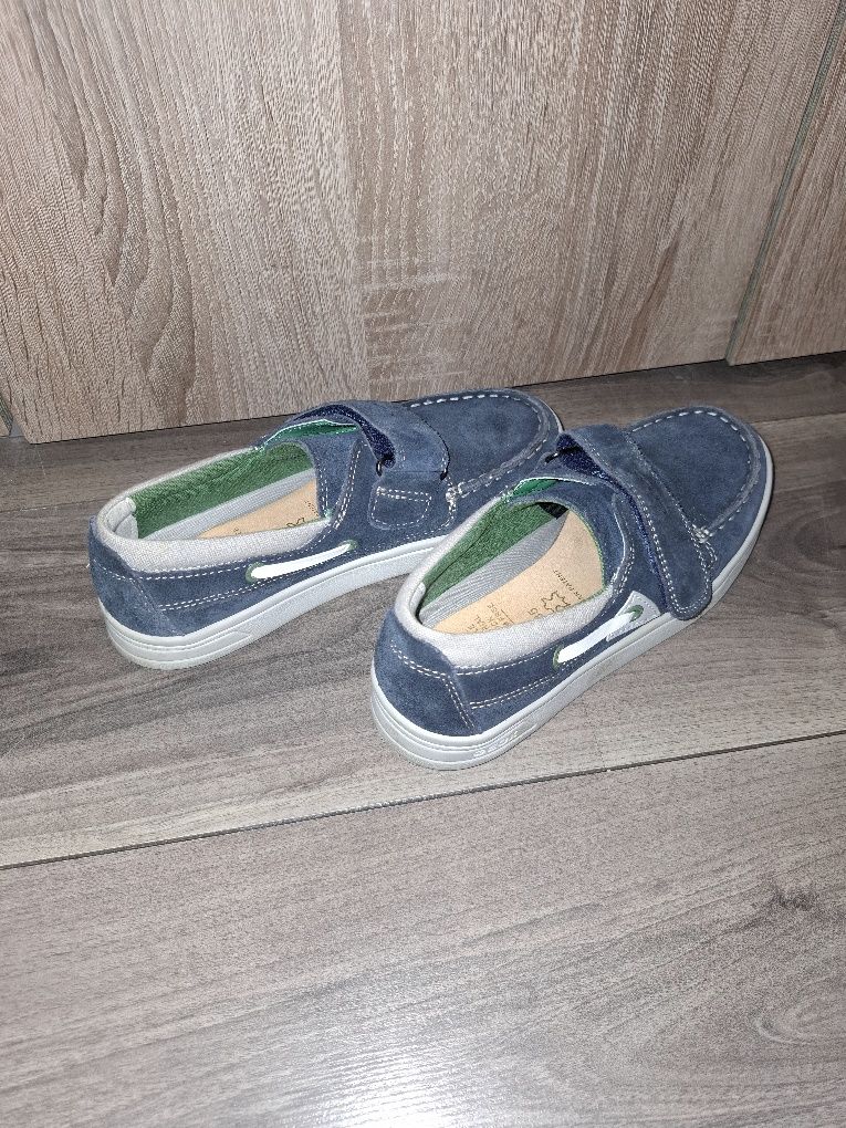 Buty chłopięce 35