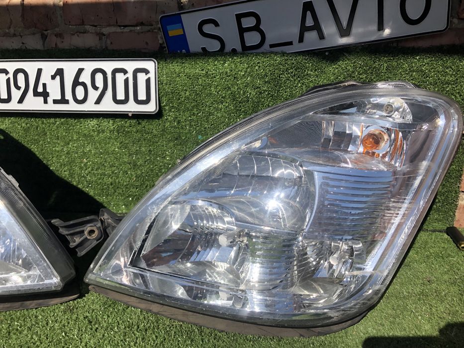 Фари передні ліва права івеко дейлі iveco daily e4