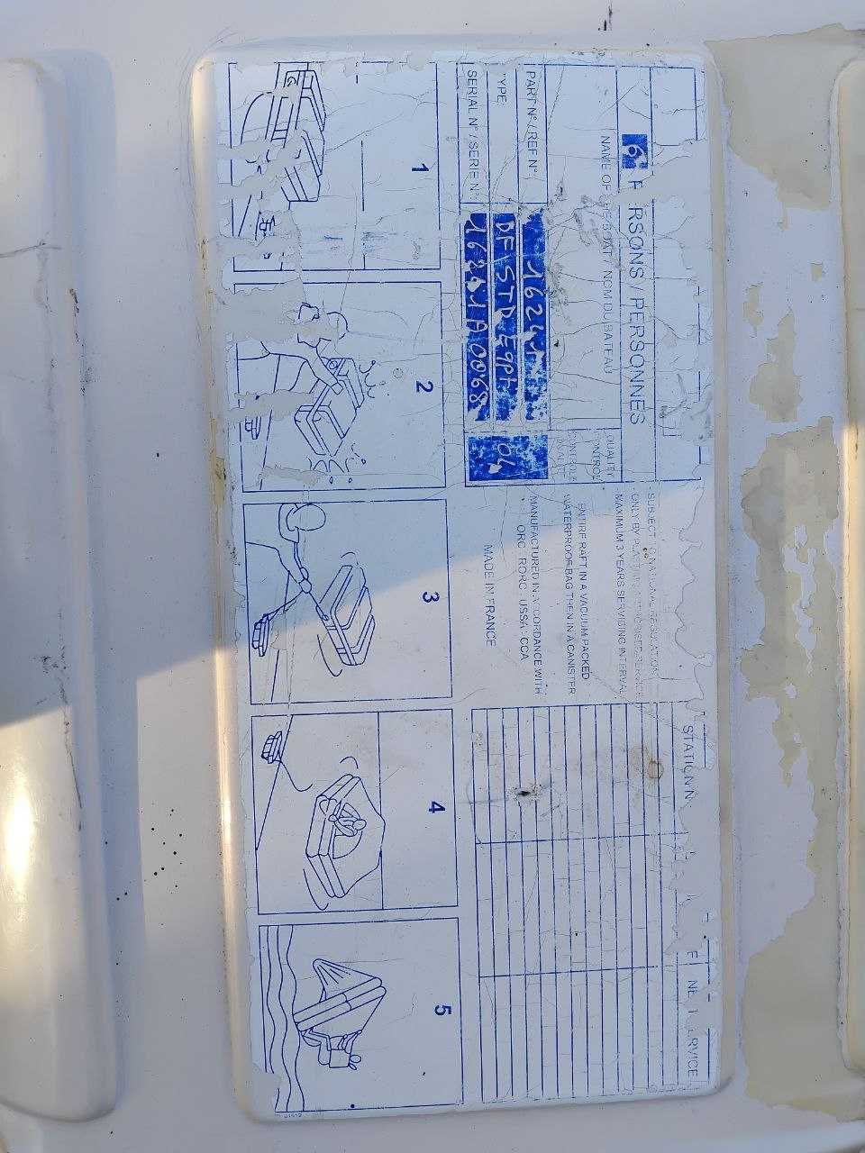 Tratwa ratunkowa ze stelażem Plastimo, 6 osób