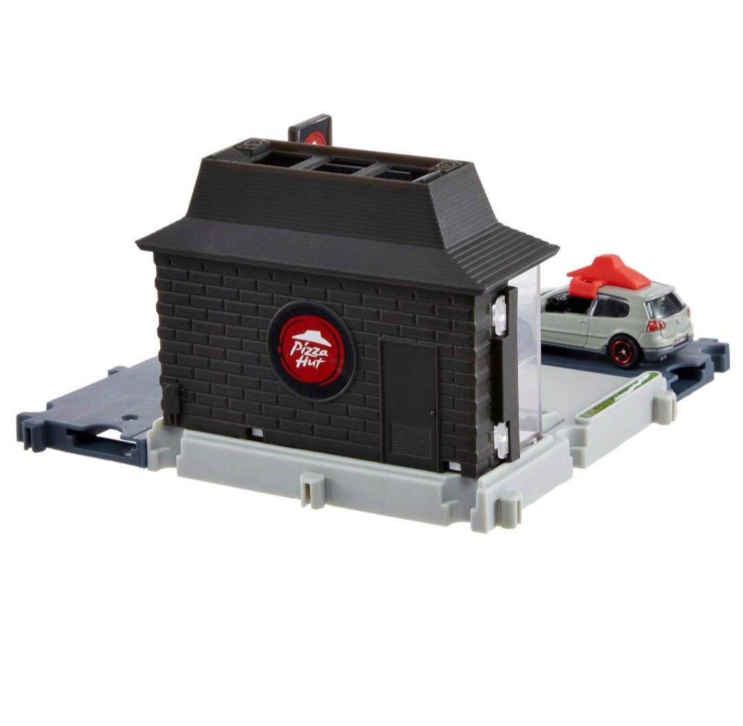 MATCHBOX Makieta Pizza Hut+GOLF GTi 1:64