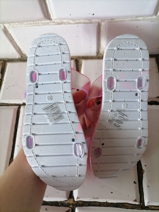 Klapki damskie różowe transparentne paski 38 jak barbie