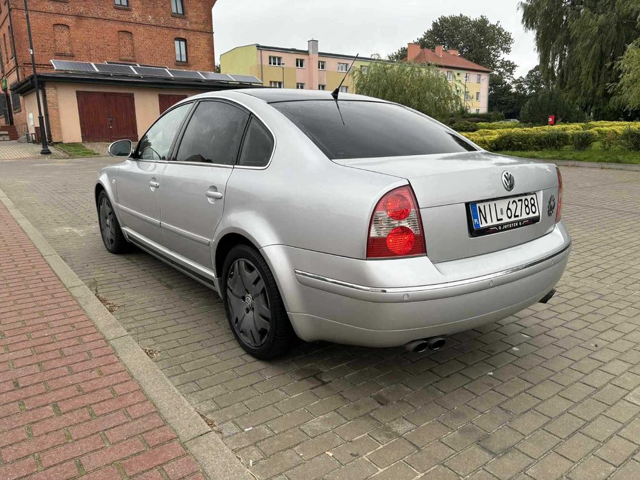 Volkswagen Passat W8 4.0 Benzyna + LPG 4 motion