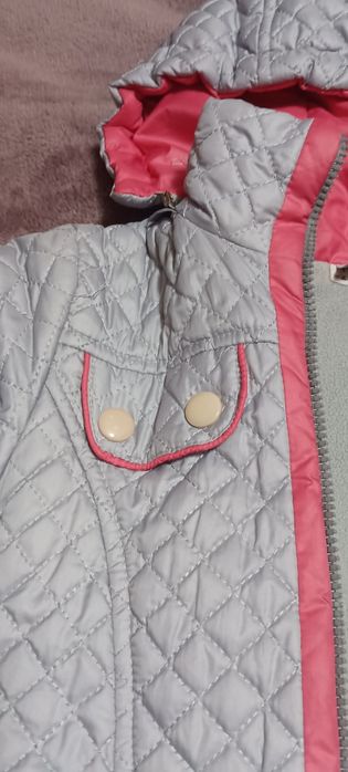 Куртка демі на дівчинку