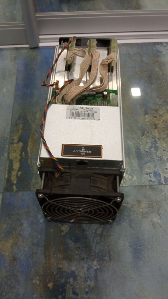 ANTMINER S9     ( BITMAIN S9_14.0T) с блоком питания