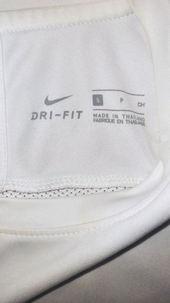 Футболка Nike dri-fit,S размер
