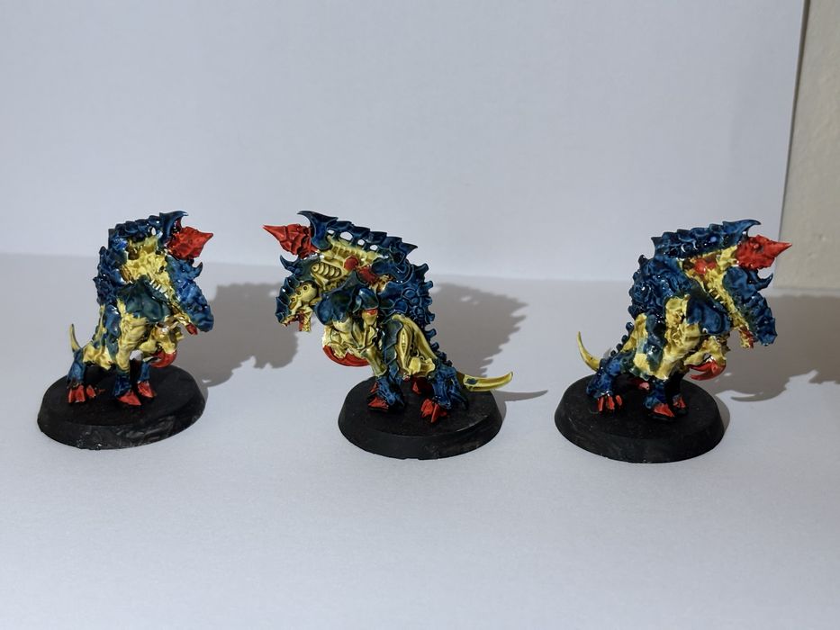 Tyranidzi mix/proxy. Carnifex, hormagaunt, warriors
