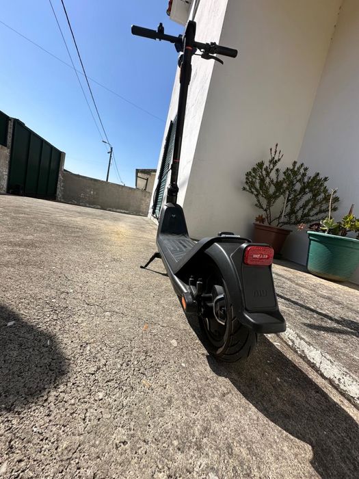 NIU KQi3 Sport - trotinete elétrica