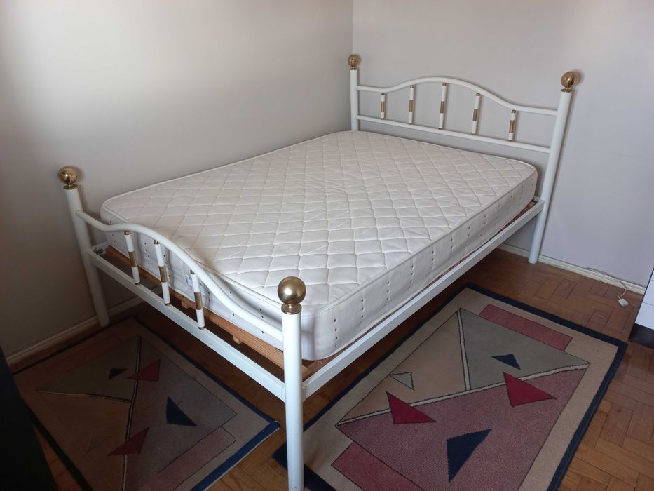 Vendo Cama Metálica