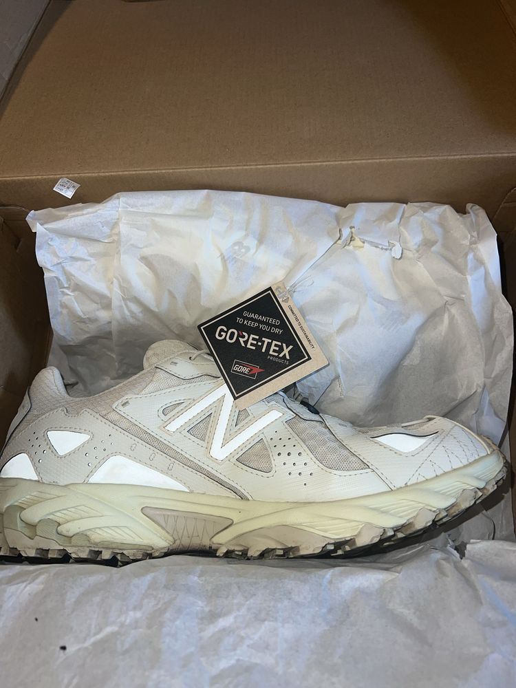 GORE-TEX New Balance 610 Beige ML610XB