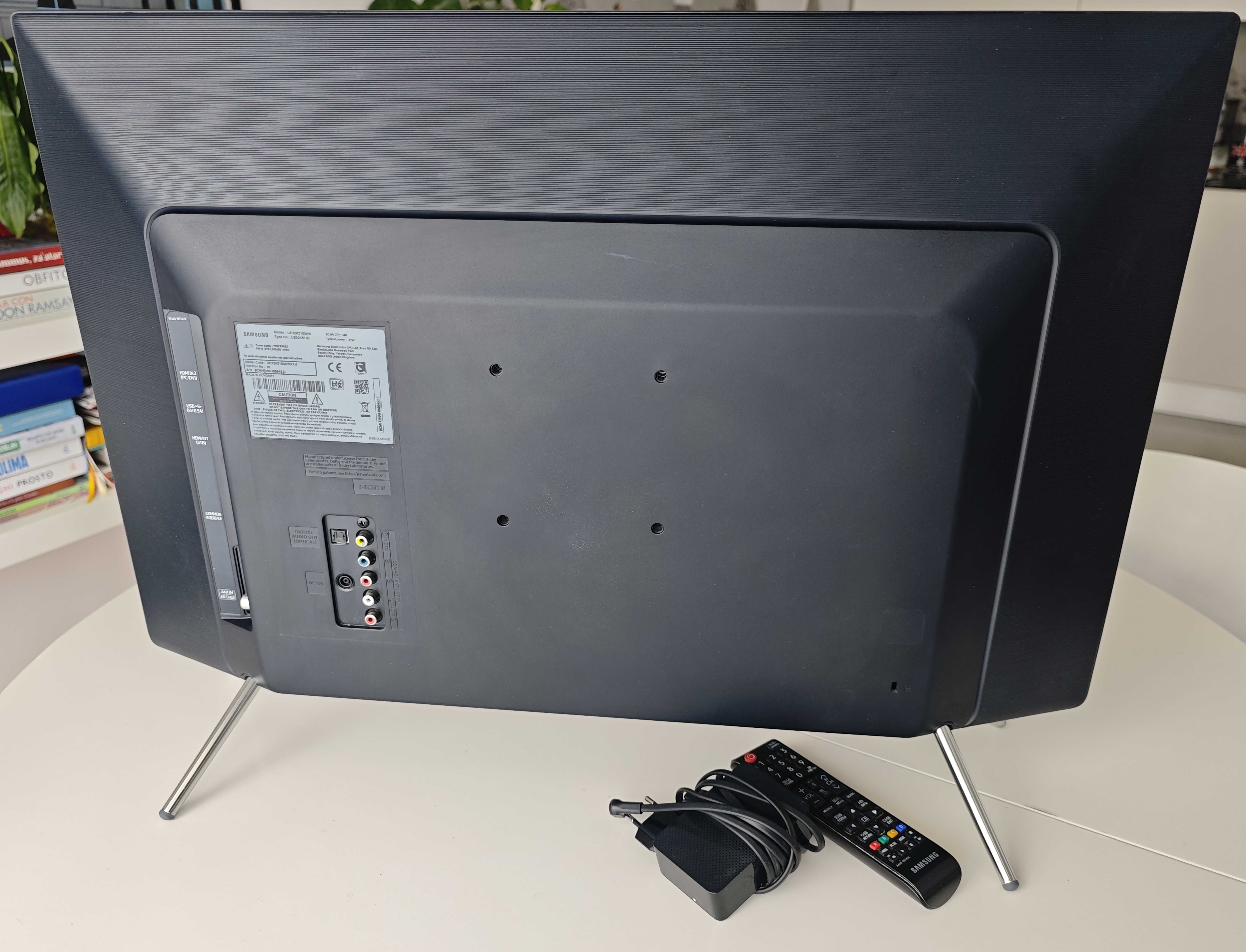 Telewizor Samsung 32" model UE32K5100AW