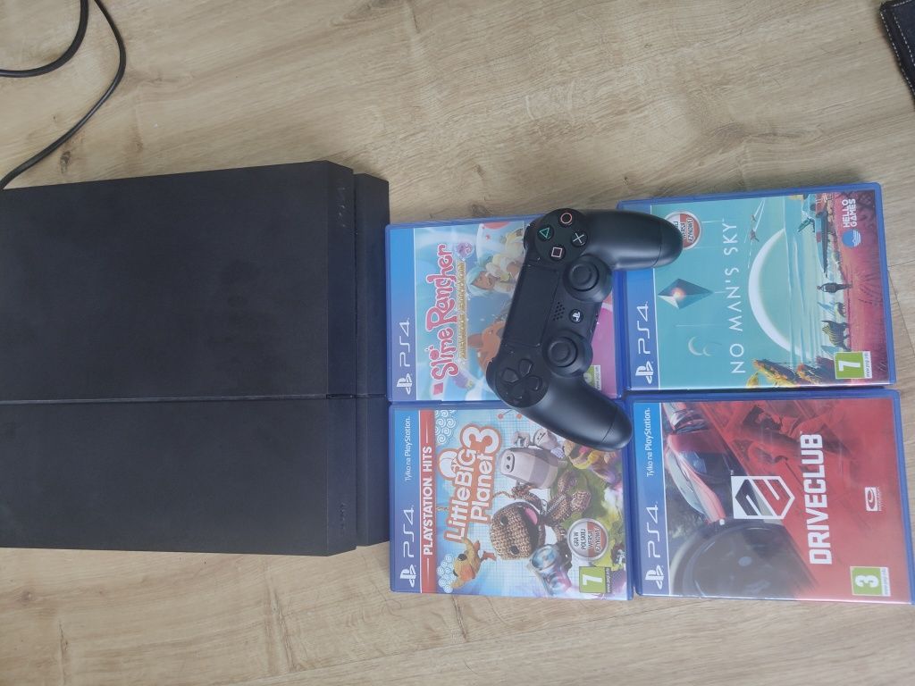 Konsola PS4 PlayStation 1TB